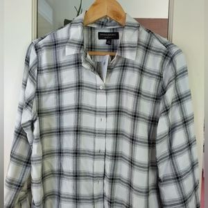 NWT Banana Republic Boyfriend Fit M